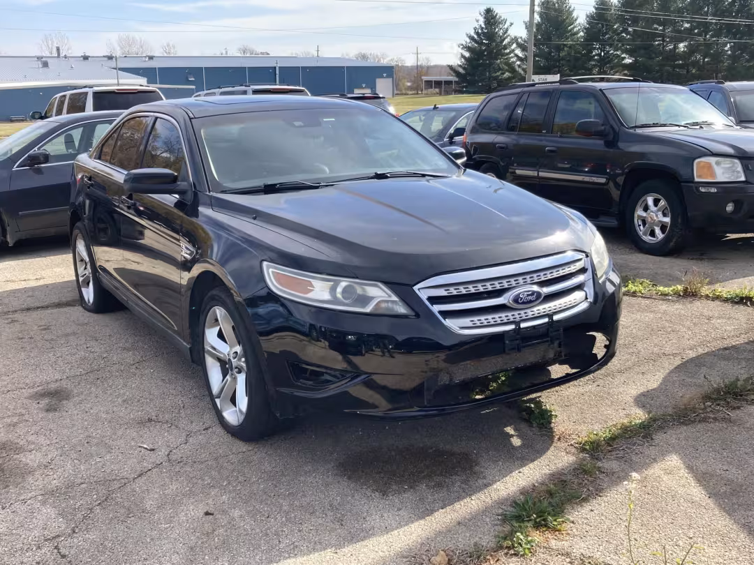 2011 Ford Taurus - 1FAHP2KT5BG121589 - Image #1